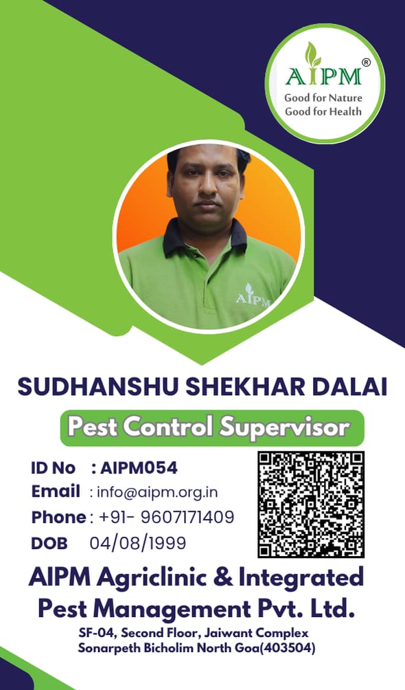 Pest Control Technician Image
